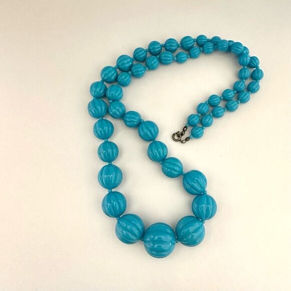 Turquoise blue beaded vintage long necklace - Picture 3 of 7